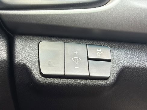 Used 2019 Kia Rio S FWD image 36