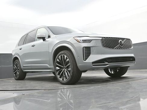 New 2026 Volvo XC90 B6 Ultra w/ Protection Package AWD/4WD image 37