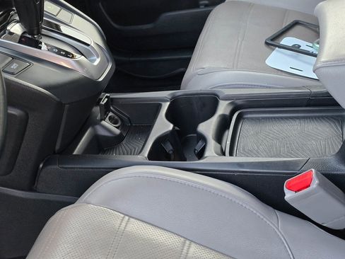 Used 2018 Honda CR-V Touring image 13