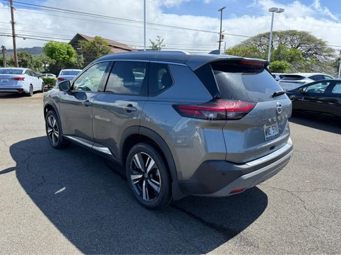 Used 2021 Nissan Rogue SL FWD image 4