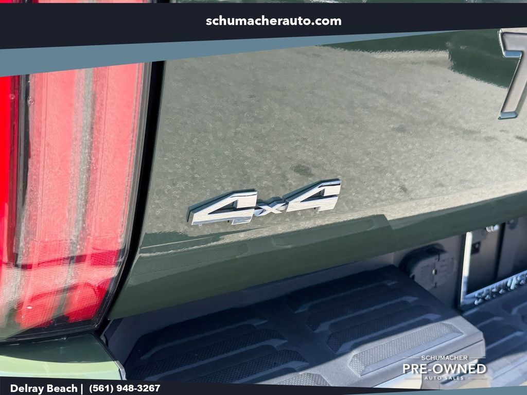 Used 2023 Toyota Tundra Limited AWD/4WD image 16