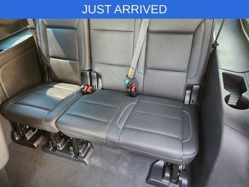 Used 2025 GMC Yukon XL Denali image 33