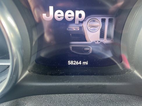 Used 2020 Jeep Gladiator Mojave image 12