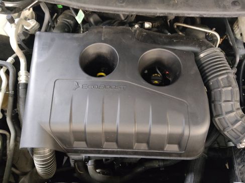 Used 2017 Ford Explorer XLT image 30