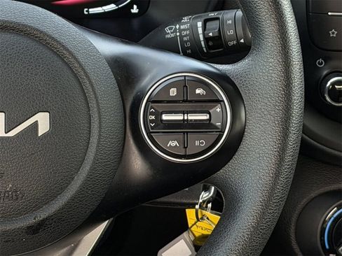 Used 2024 Kia Soul LX w/ Option Group 015 image 14