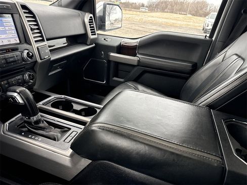Used 2017 Ford F150 Platinum w/ Technology Package image 22