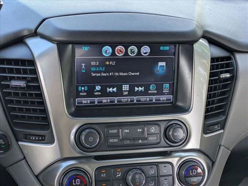 Used 2020 Chevrolet Tahoe LT w/ Luxury Package RWD image 13
