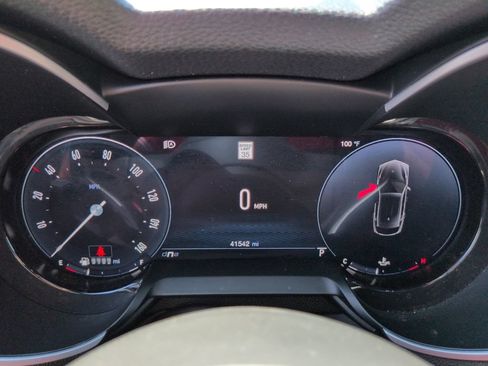 Used 2024 Alfa Romeo Stelvio Veloce AWD/4WD image 23