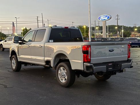 New 2026 Ford F350 XLT w/ XLT Premium Package AWD/4WD image 5