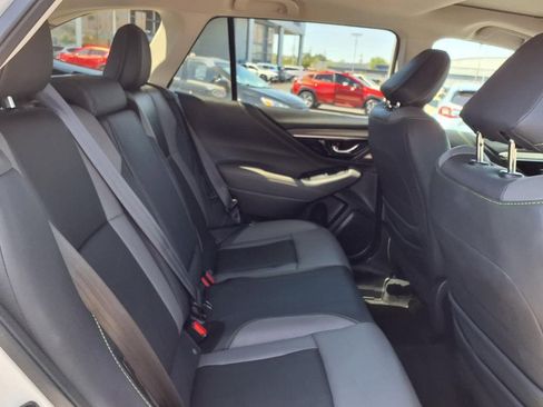 Used 2025 Subaru Outback Onyx Edition AWD/4WD image 21