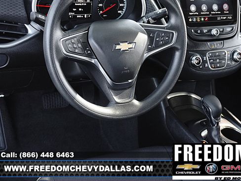 Used 2025 Chevrolet Malibu LT FWD image 19