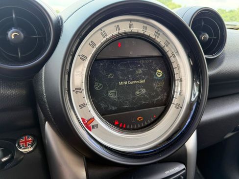 Used 2014 MINI Cooper Countryman w/ Mini Connected Package FWD image 28