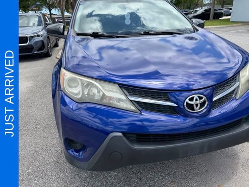 Used 2015 Toyota RAV4 LE FWD image 14