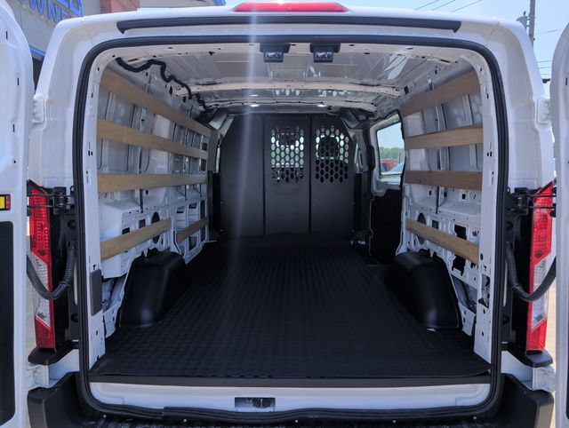 Used 2025 Ford Transit 250 Low Roof w/ Exterior Upgrade Package RWD image 29