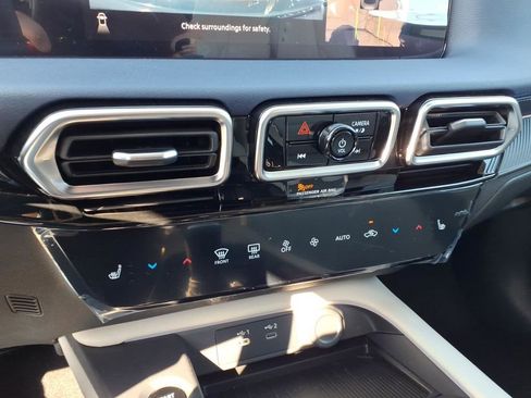 New 2026 Nissan Sentra SL image 12