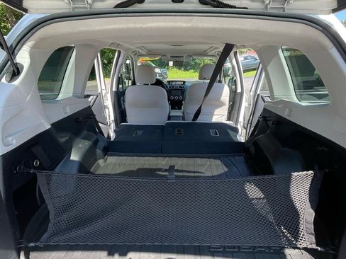 Used 2017 Subaru Forester 2.5i Premium AWD/4WD image 29