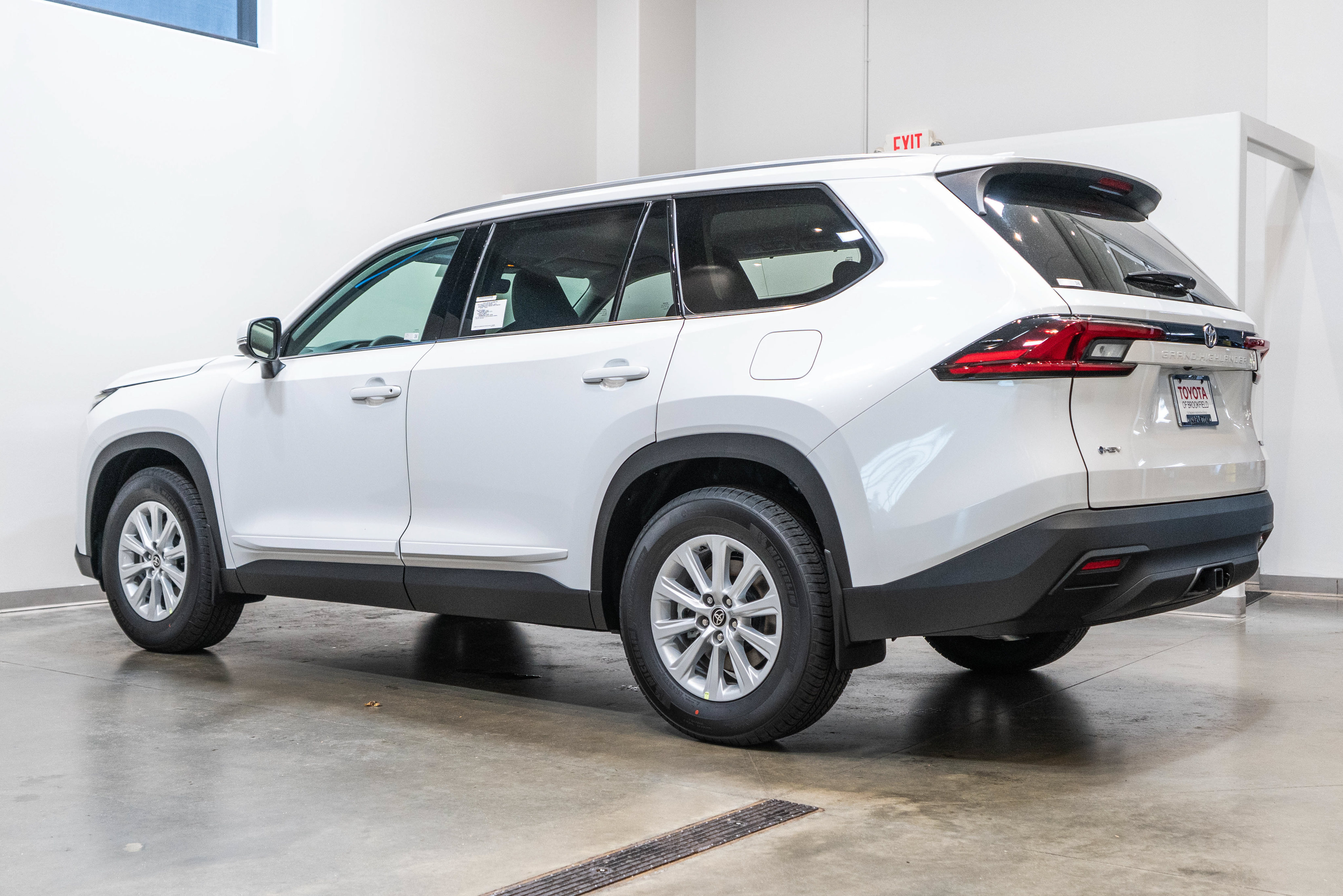 New 2026 Toyota Grand Highlander XLE FWD image 7