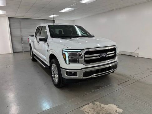 New 2025 Ford F150 Lariat w/ Equipment Group 501A Mid image 3