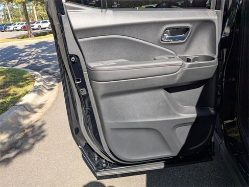 New 2026 Honda Ridgeline Black Edition image 39