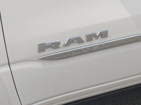 Used 2022 RAM 1500 Limited w/ Body-Colour Bumper Group image 11