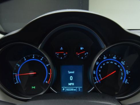 Used 2012 Chevrolet Cruze LT image 15