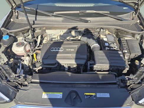 Used 2019 Audi Q3 2.0T Premium Plus image 13