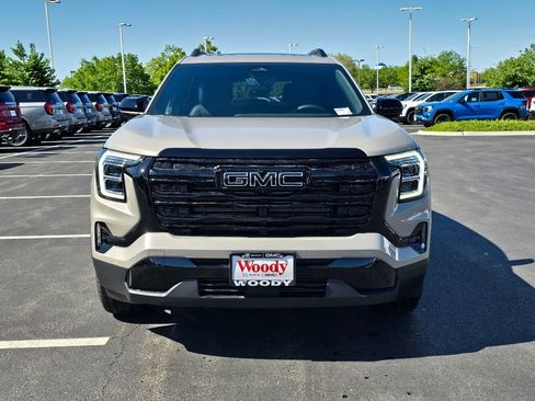 New 2026 GMC Terrain Elevation w/ Elevation Premium Package AWD/4WD image 4