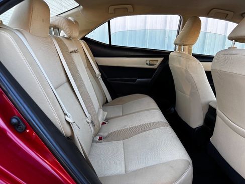 Used 2019 Toyota Corolla LE image 23