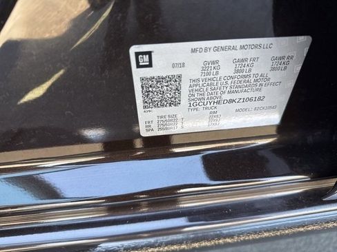 Used 2019 Chevrolet Silverado 1500 High Country w/ Technology Package image 33