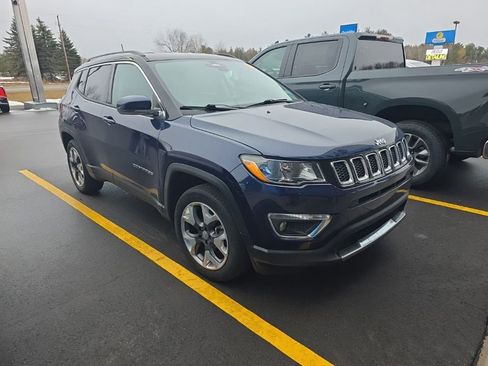 Used 2018 Jeep Compass Limited w/ Safe & Security Group image 2