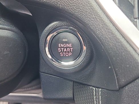 Used 2020 Subaru Forester Limited AWD/4WD image 16