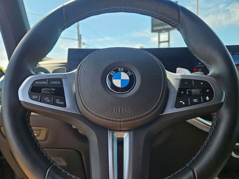 Used 2025 BMW X5 M60i w/ Climate Comfort Package AWD/4WD image 11