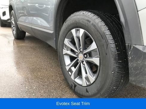 Used 2026 Chevrolet Equinox LT w/ Convenience Package II image 13