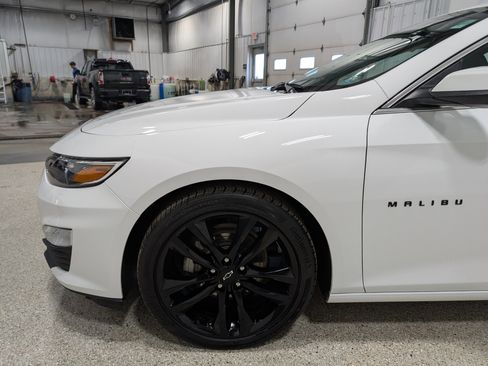 Used 2024 Chevrolet Malibu LT w/ Sport Edition FWD image 8