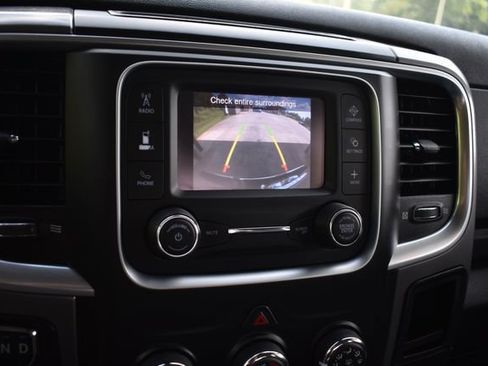 Used 2021 RAM 1500 Classic SLT RWD image 14