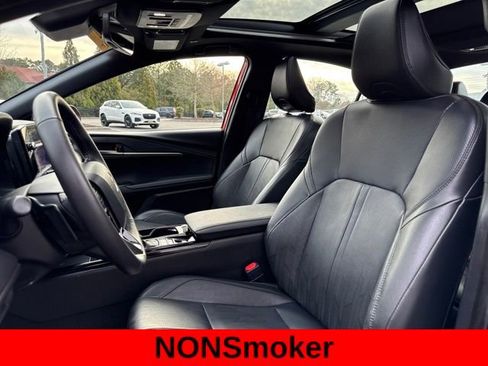 Used 2025 Toyota Camry XSE image 12