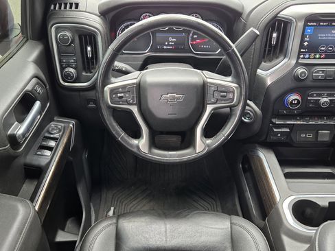 Used 2021 Chevrolet Silverado 1500 RST w/ Convenience Package II image 5