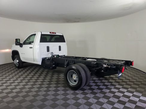New 2026 Chevrolet Silverado 3500 W/T RWD image 6