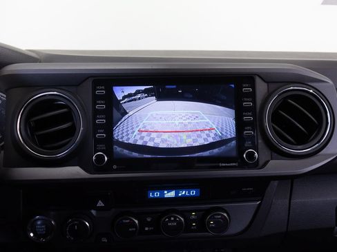 Used 2023 Toyota Tacoma TRD Off-Road AWD/4WD image 29