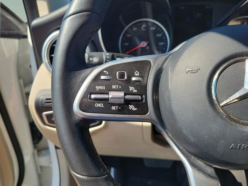 Used 2022 Mercedes-Benz GLC 300 image 25