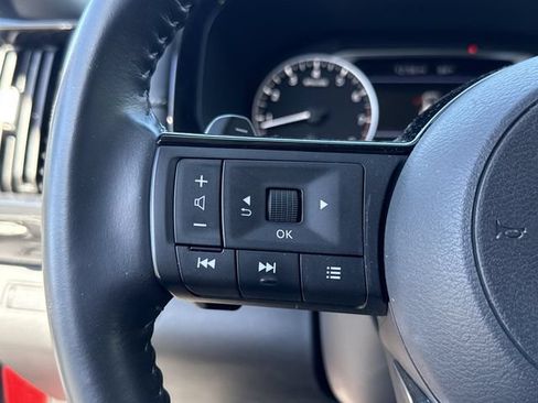 Certified 2023 Nissan Pathfinder SV FWD image 42