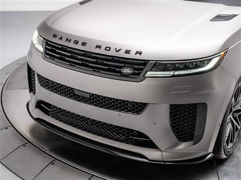 New 2026 Land Rover Range Rover Sport SV AWD/4WD image 9