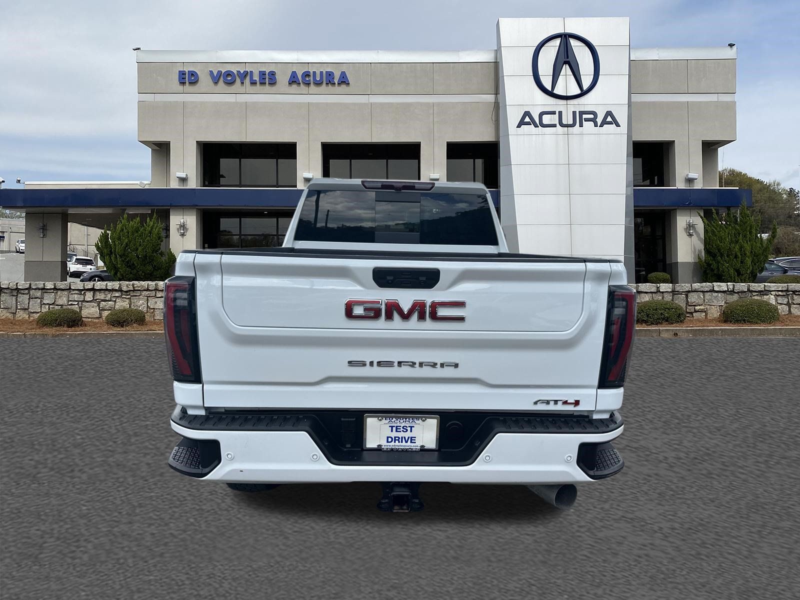 Used 2025 GMC Sierra 2500 AT4 AWD/4WD image 6