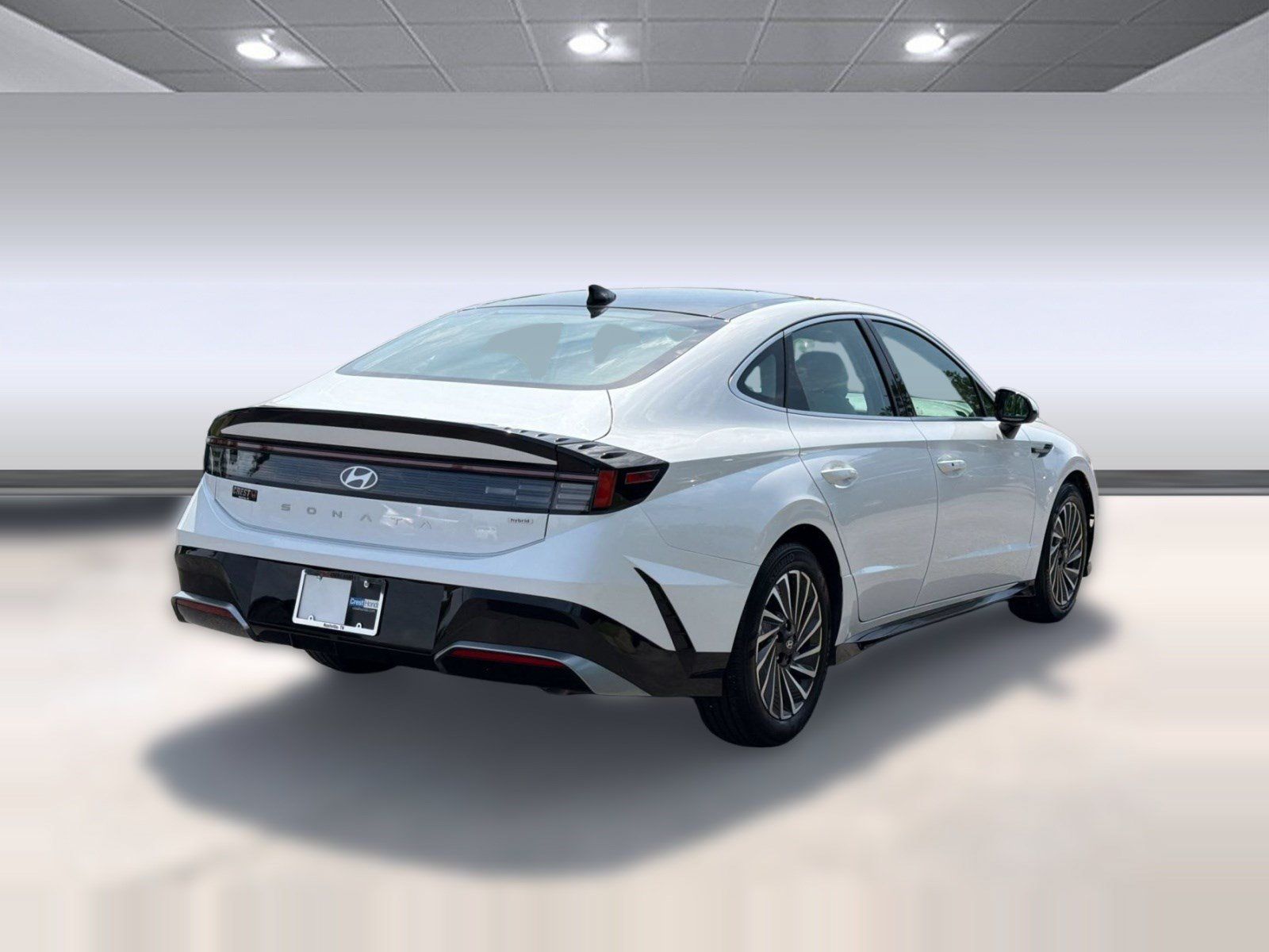 Used 2026 Hyundai Sonata SEL FWD image 9