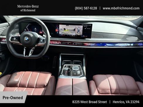 Used 2025 BMW 760i xDrive w/ Premium Package image 19