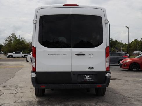 Used 2015 Ford Transit 150 XLT RWD image 10