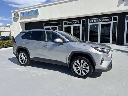 Used 2024 Toyota RAV4 XLE Premium FWD image 6