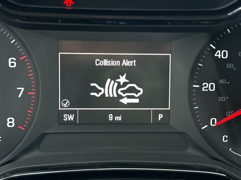 New 2026 Chevrolet Trax LS w/ LS Convenience Package FWD image 16
