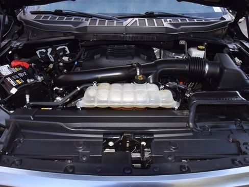 Certified 2022 Ford F150 Platinum w/ Equipment Group 701A High image 44