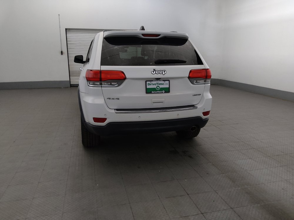 Used 2018 Jeep Grand Cherokee Limited AWD/4WD image 6